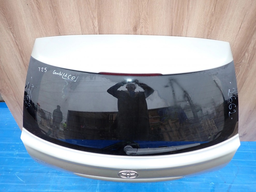 TOYOTA AVENSIS T25 KOMBI 03- KLAPA TYLNA SZYBA 1C0 7/15