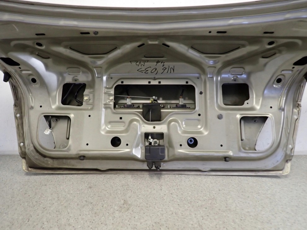 NISSAN ALMERA N16 SEDAN 00-06 KLAPA TYLNA BAGAŻNIKA EY2 8/13