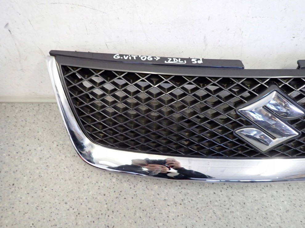 SUZUKI GRAND VITARA II 05- 5 DRZWI ATRAPA CHŁODNICY GRILL 71743-65J0 4/10