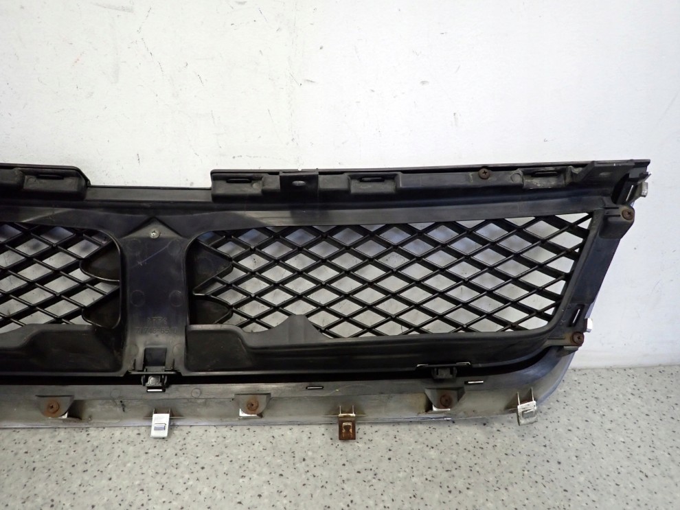 SUZUKI GRAND VITARA II 05- 5 DRZWI ATRAPA CHŁODNICY GRILL 71743-65J0 9/10