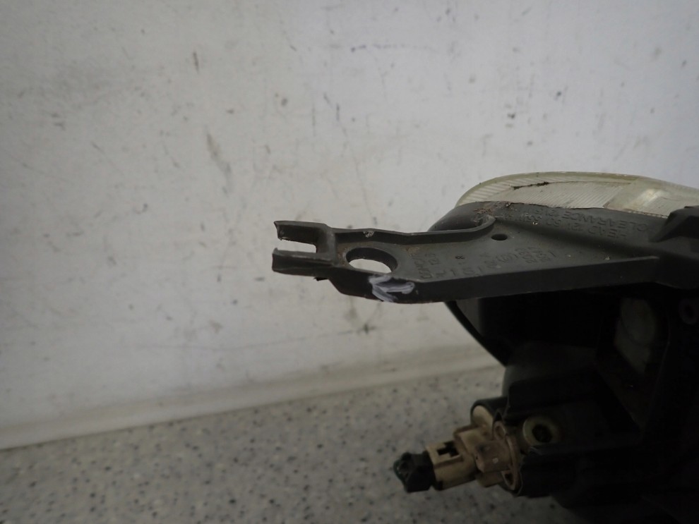 TOYOTA YARIS 03- LAMPA PRZEDNIA LEWA REFLEKTOR LEWY FR 8/10