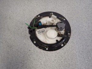 HYUNDAI IX20 1.4i 09- POMPA PALIWA PŁYWAK 31110-1P000 4/6 MINIATURA