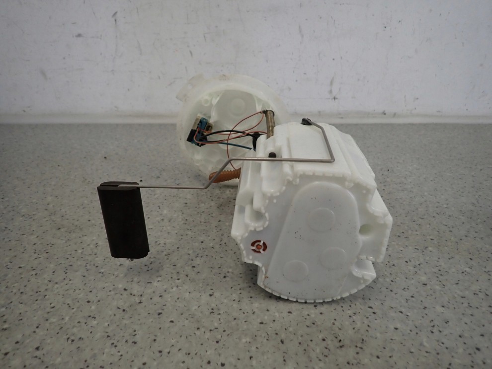 CHEVROLET ORLANDO 1.4T 10- POMPA PALIWA PŁYWAK 7/8