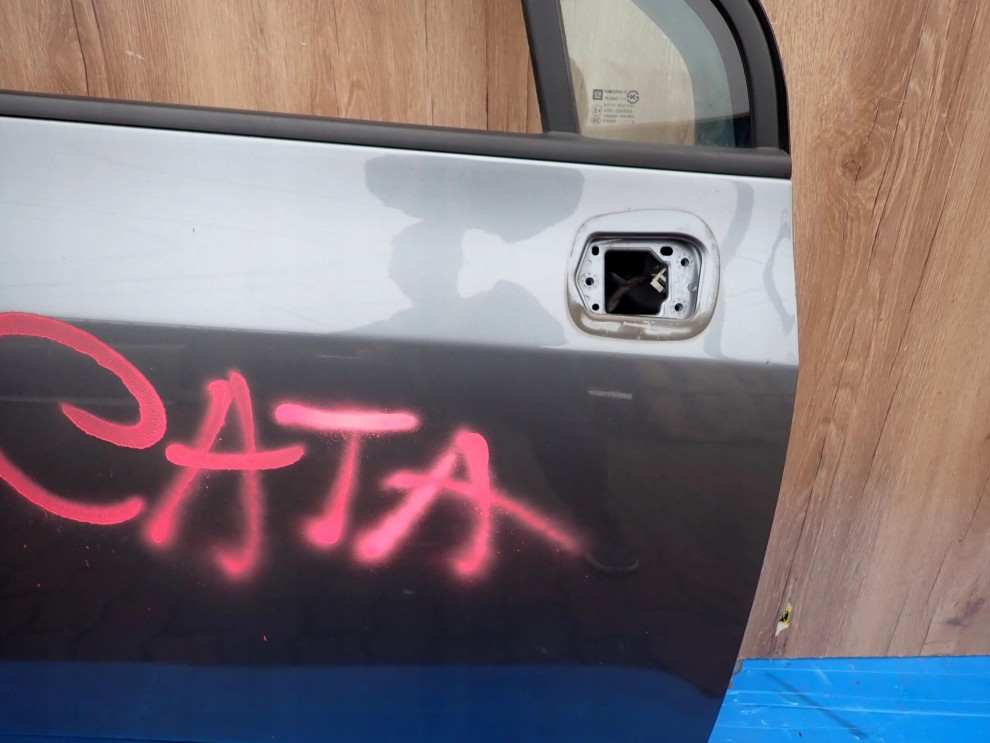 CHEVROLET ORLANDO 10- DRZWI PRZEDNIE PRAWE GYM 5/13