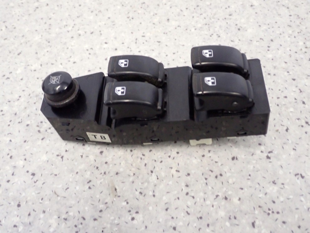 CHEVROLET AVEO T250 07- PANEL SZYB PRZEDNI LEWY PRZEŁĄCZNIK 3/4