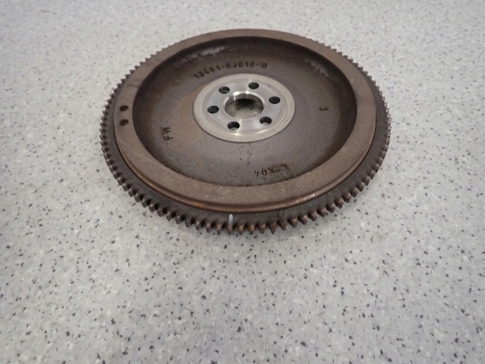 TOYOTA YARIS 1.0 BENZ 99-05 KOŁO ZAMACHOWE 4/4