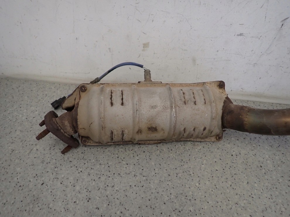 HONDA CIVIC VIII 06- UFO 1.4 BENZ KATALIZATOR 2/5