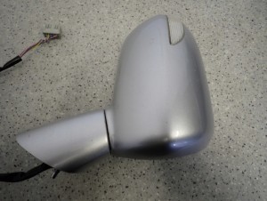 HONDA JAZZ 05-07 LUSTERKO PRAWE ELEKTRYCZNE 7 PIN NH623M 6/10 MINIATURA