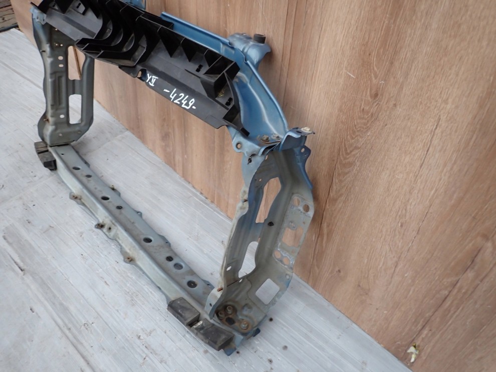 TOYOTA YARIS II 06-09 PAS PRZEDNI WZMOCNIENIE 8T1 4/8