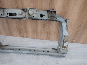 TOYOTA YARIS II 06-09 PAS PRZEDNI WZMOCNIENIE 8T1 8/8 MINIATURA