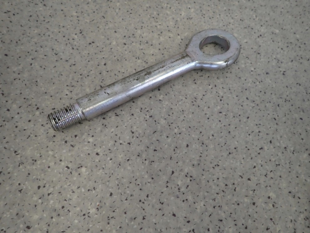 CHEVROLET ORLANDO 10- HAK HOLOWNICZY UCHO HAKA PRZÓD 4/5