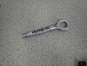 CHEVROLET ORLANDO 10- HAK HOLOWNICZY UCHO HAKA PRZÓD 1/5 MINIATURA