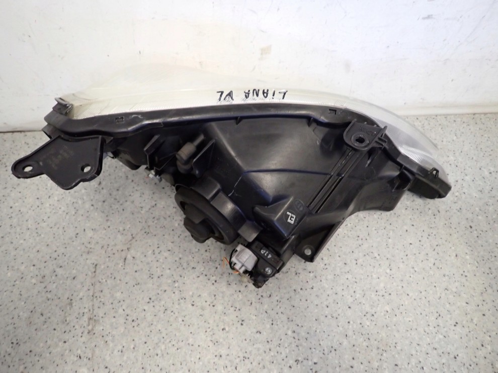SUZUKI LIANA 01-07 LAMPA PRZEDNIA LEWA 6/8