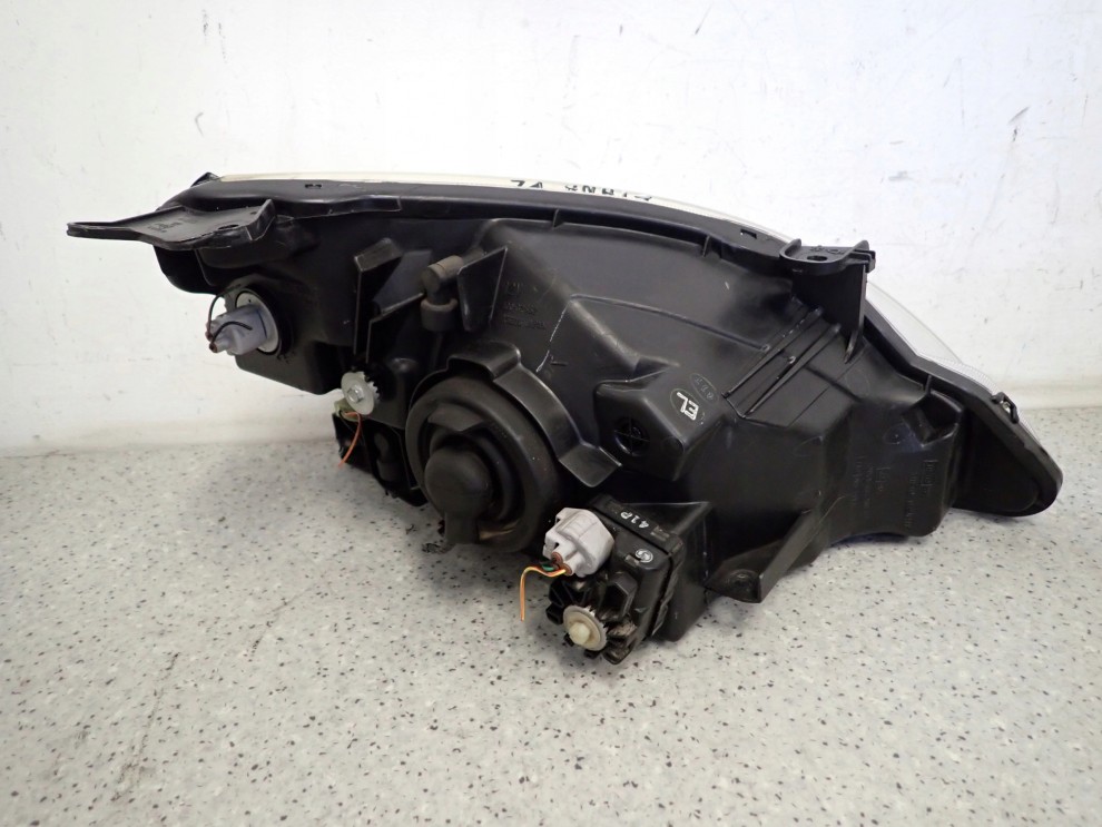 SUZUKI LIANA 01-07 LAMPA PRZEDNIA LEWA 7/8