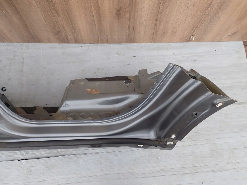 CHEVROLET ORLANDO 10- PRÓG LEWY GYM 4/11