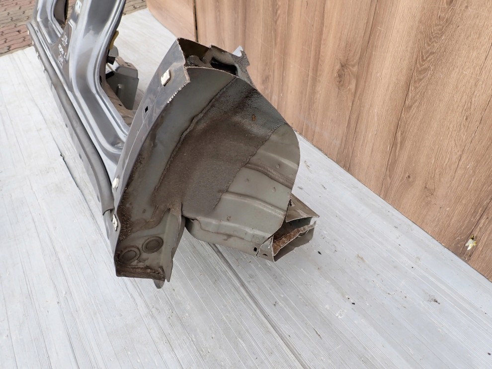 CHEVROLET ORLANDO 10- PRÓG LEWY GYM 6/11