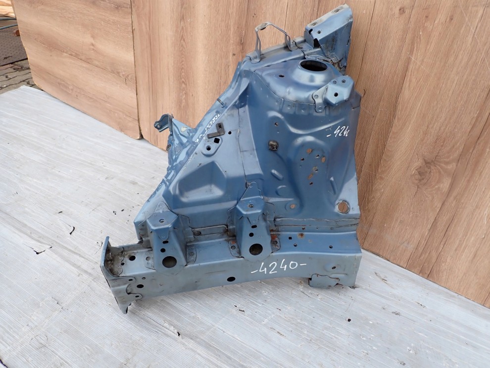 TOYOTA YARIS II 06-11 PODŁUŻNICA PRAWA 8T1 2/5