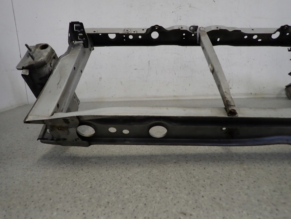 TOYOTA YARIS I 99-05 PAS PRZEDNI WZMOCNIENIE CZOŁOWE 8/11