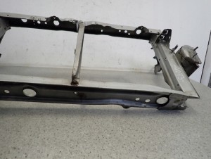 TOYOTA YARIS I 99-05 PAS PRZEDNI WZMOCNIENIE CZOŁOWE 9/11 MINIATURA