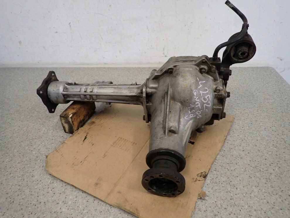 GRAND VITARA II 06-09 1.9 DDIS GŁÓWKA MOSTU DYFER PRZEDNI 2/8