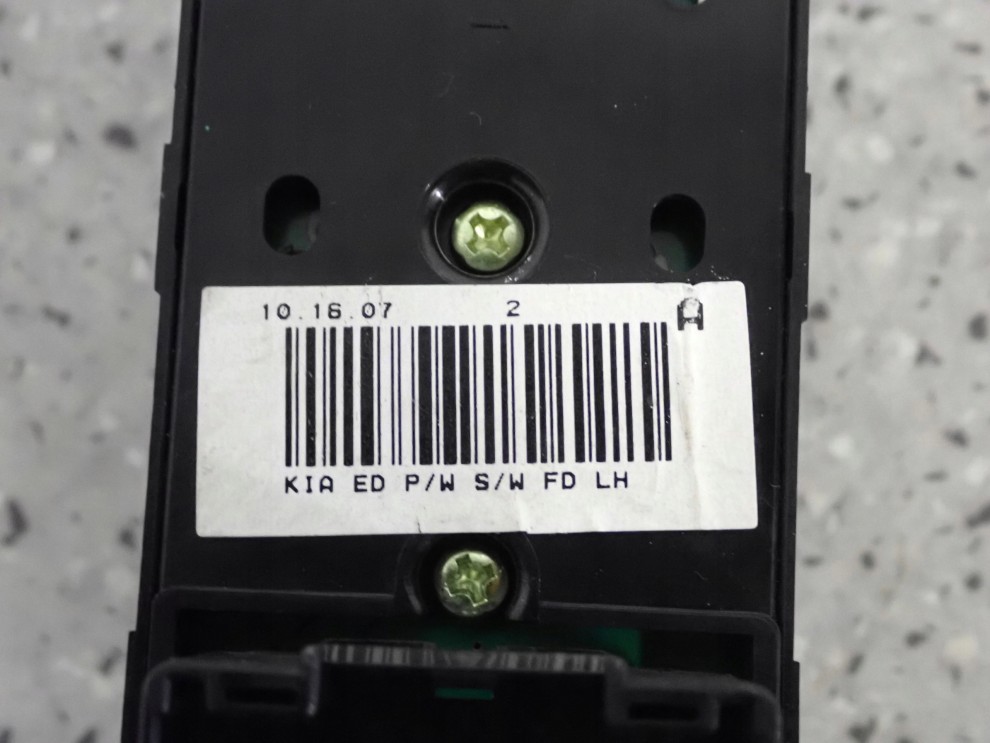 KIA CEED HB 06-12 PANEL STREROWANIA SZYBAMI PRZEDNI LEWY 2 SZYBY 6/7