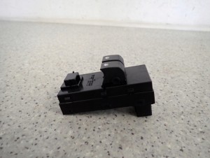 KIA CEED HB 06-12 PANEL STREROWANIA SZYBAMI PRZEDNI LEWY 2 SZYBY 3/7 MINIATURA