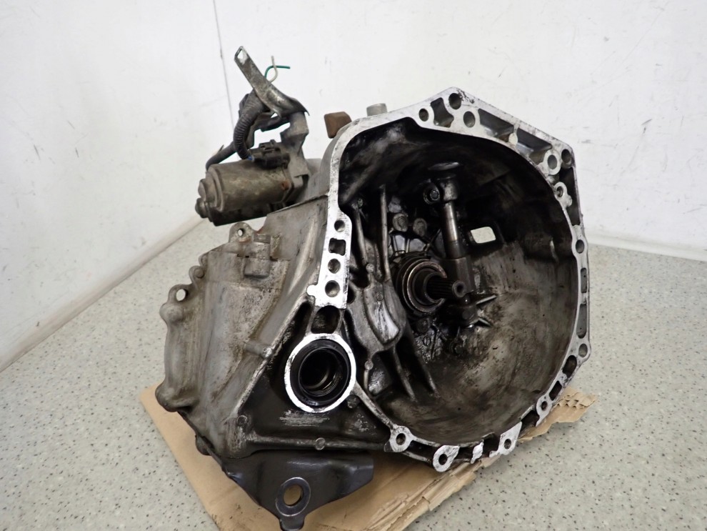 TOYOTA YARIS II 1.3 BENZYNA 06- SKRZYNIA BIEGÓW AUTOMATYCZNA 3/8