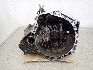 TOYOTA YARIS II 1.3 BENZYNA 06- SKRZYNIA BIEGÓW AUTOMATYCZNA 1/8 MINIATURA