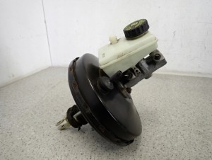 TOYOTA YARIS I 99-05 SERWO HAMULCOWE POMPA 1/6 MINIATURA