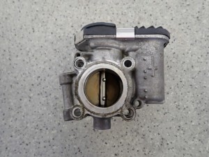 CHEVROLET ORLANDO 1.4T 10- PRZEPUSTNICA POWIETRZA 3/7 MINIATURA