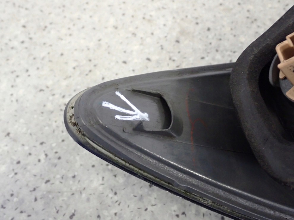 MAZDA 6 KOMBI 06-08 LAMPA TYLNA PRAWA ZEWNĘTRZNA 7/8