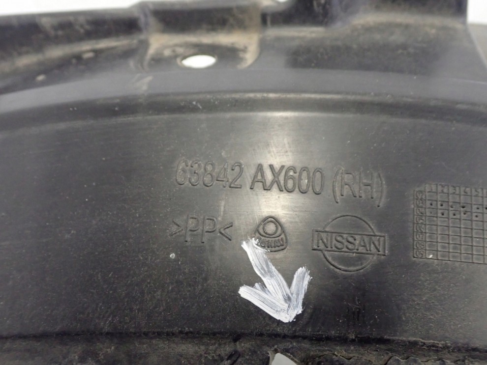 NISSAN MICRA K12 02-10 NADKOLE PRZEDNIE PRAWE 3/7