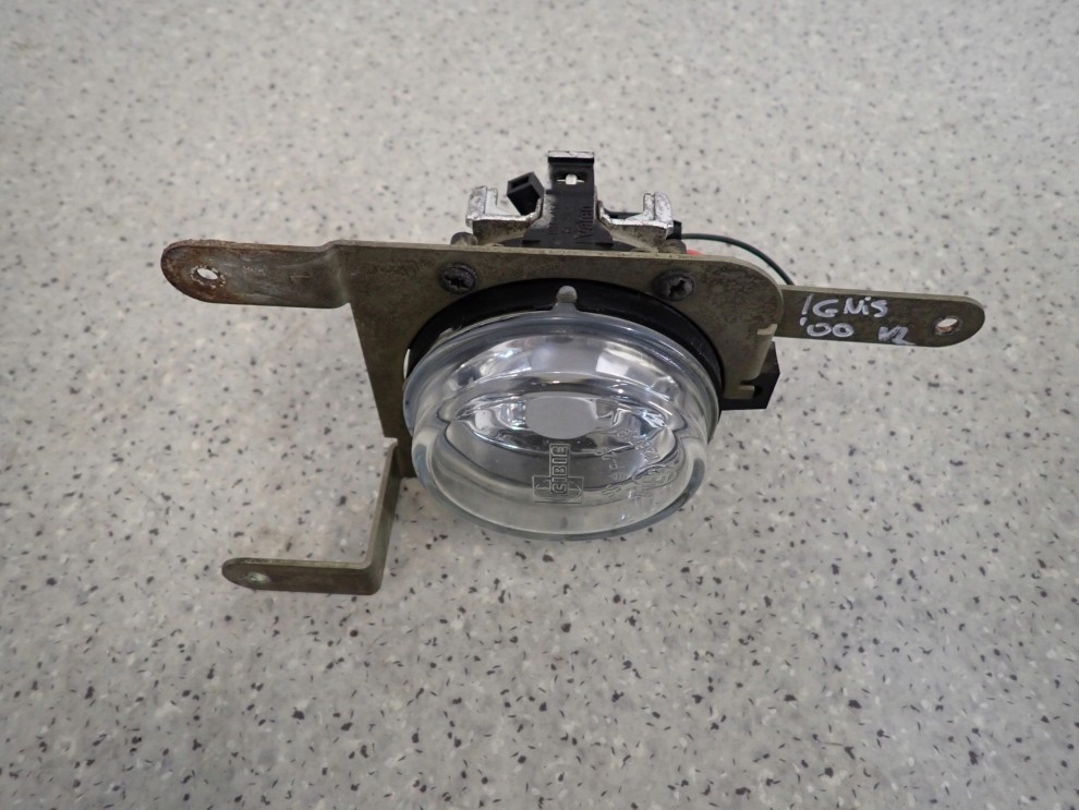 SUZUKI IGNIS 00-03 HALOGEN PRZEDNI LEWY 2/6