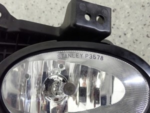 MAZDA 3 MAZDA3 BK LIFT 06-08 HALOGEN PRZEDNI PRAWY 2/4 MINIATURA