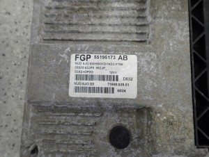 SUZUKI SWIFT DDIS 04-10 ZESTAW STARTOWY KOMPUTER STACYJKA IMO EU 2/4 MINIATURA