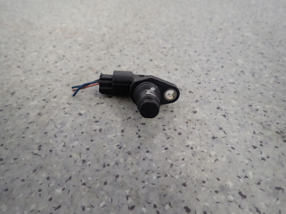 MAZDA 5 6 2.0D RF7J 05- CZUJNIK POŁOŻENIA WAŁKA ROZRZĄDU 4/5