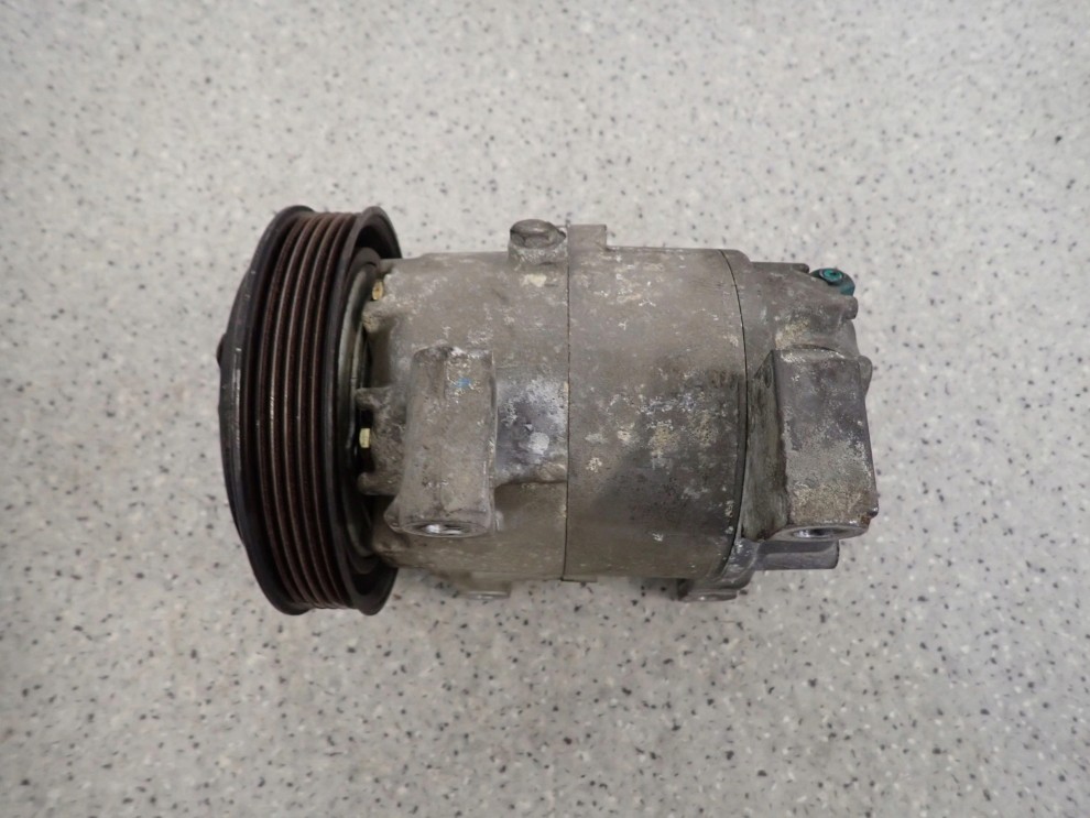 NISSAN ALMERA 00- 1.5i KOMPRESOR KLIMATYZACJI 7/8