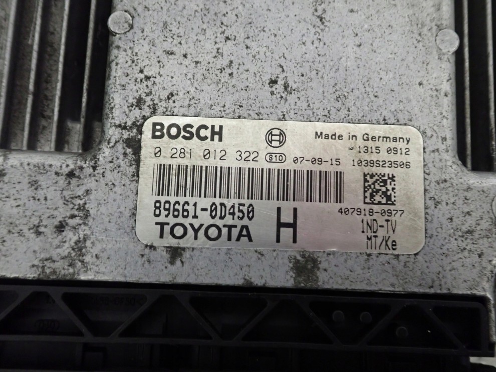 TOYOTA YARIS II 06-09 1.4 D4D ZESTAW STARTOWY KOMPUTER STACYJKA 2/6