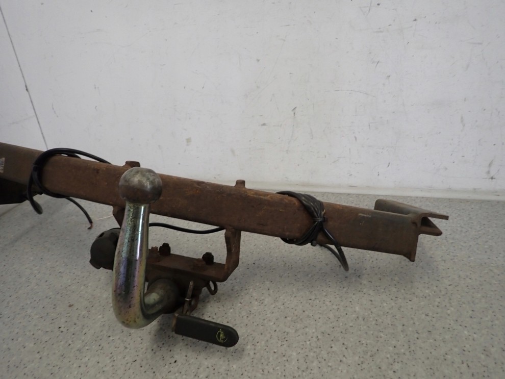 SUZUKI SWIFT MK6 04-09 HAK HOLOWNICZY 4/7