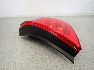 KIA CEED HATCHBACK 07-09 LAMPA TYLNA PRAWA 5/7 MINIATURA