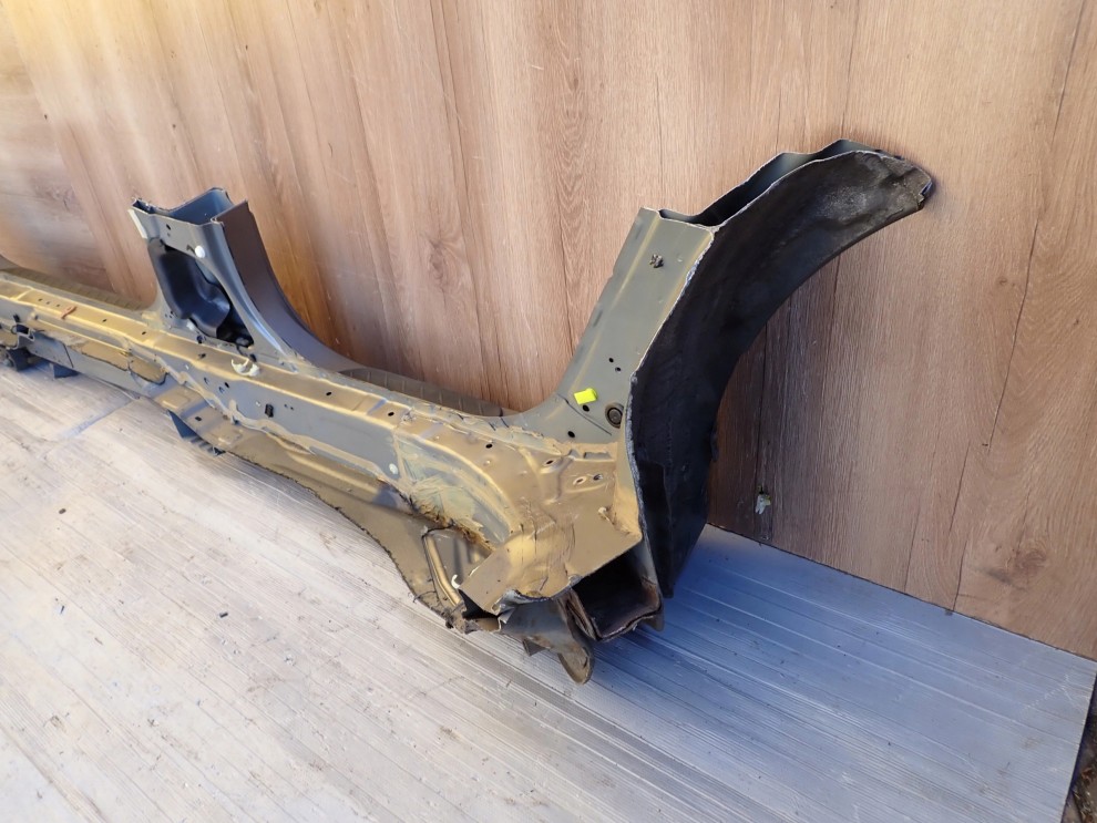 HONDA CIVIC UFO VIII 06- PRÓG PRAWY NH701M 12/12