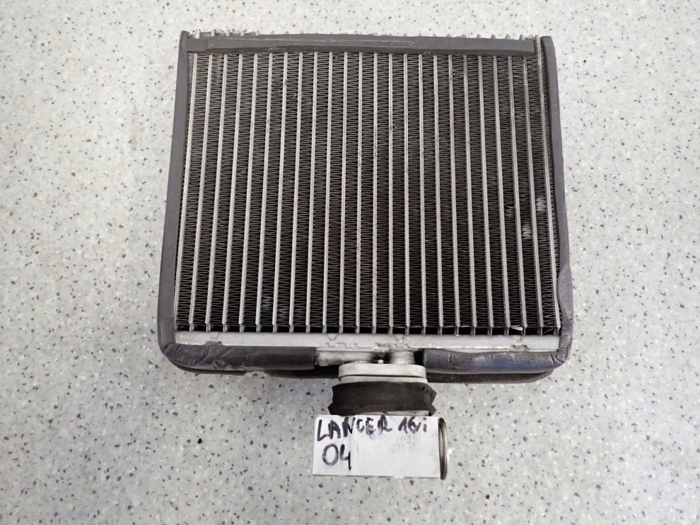 MITSUBISHI LANCER KOMBI CS 03-07 PAROWNIK KLIMATYZACJI 2/6