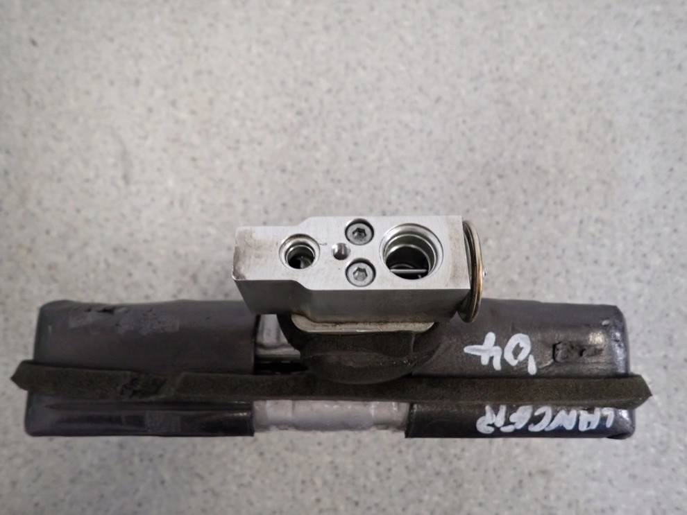 MITSUBISHI LANCER KOMBI CS 03-07 PAROWNIK KLIMATYZACJI 6/6