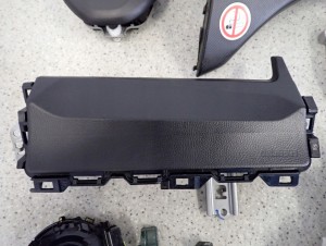 SUZUKI SWIFT IV MK7 10- PODUSZKI POWIETRZNE EUROPA 7/10 MINIATURA