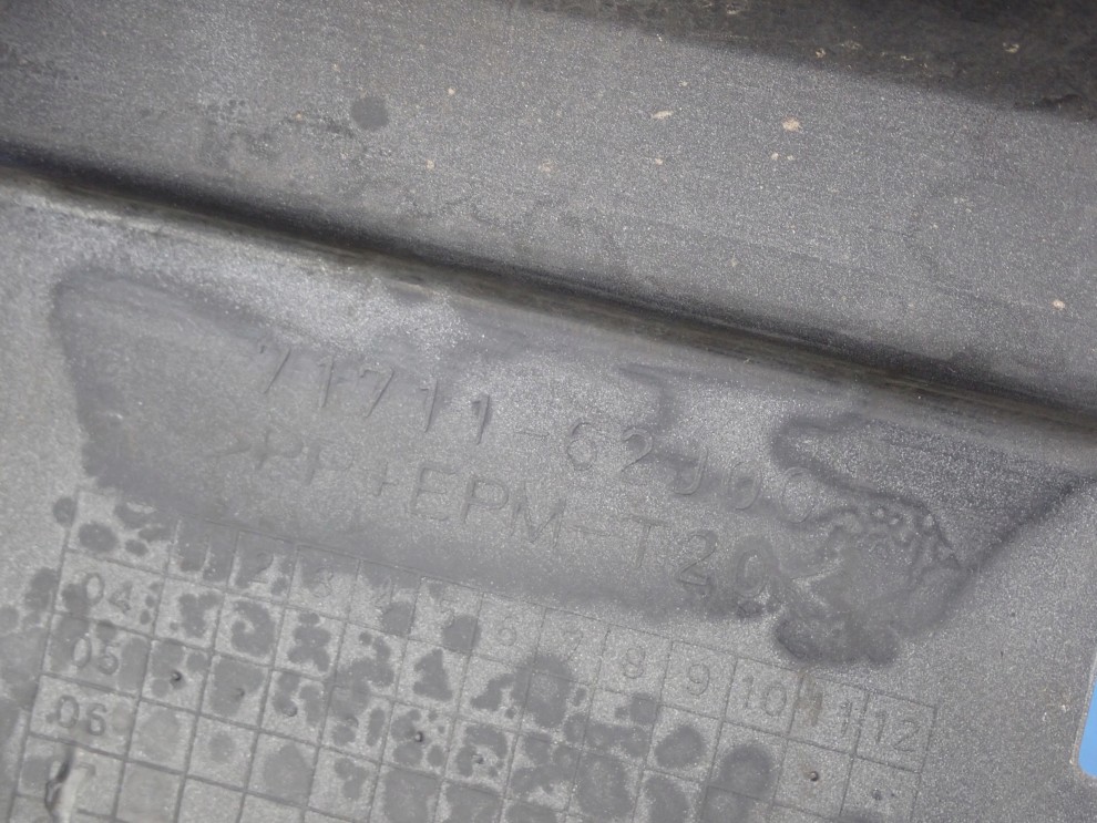 SUZUKI SWIFT IV MK6 05-07 ZDERZAK PRZEDNI ZCD 13/16