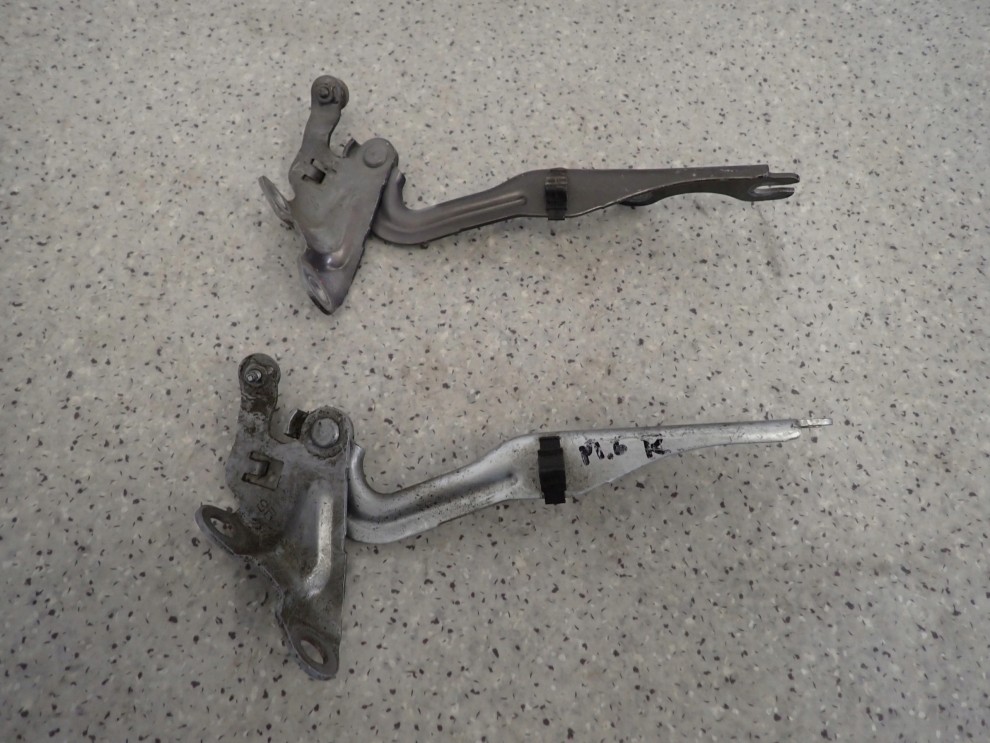 MAZDA 6 MAZDA6 02-07 GG GY ZAWIAS MASKI PRAWY 1/5