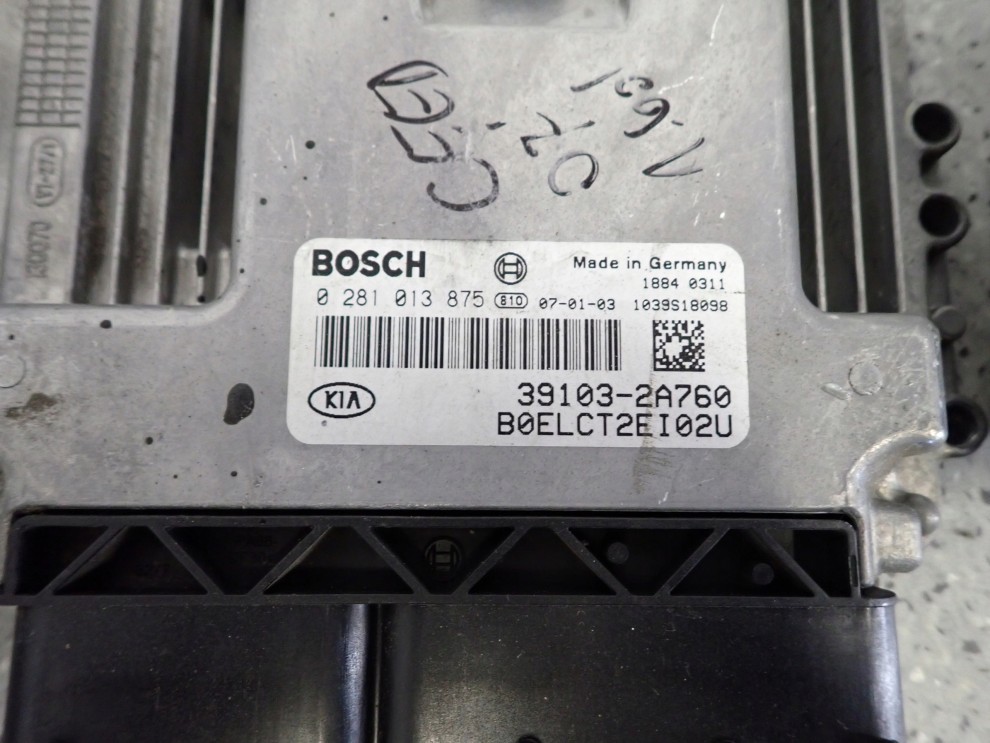 KIA CEED 1.6 CRDI 06-09 ZESTAW STARTOWY KOMPUTER 2/8