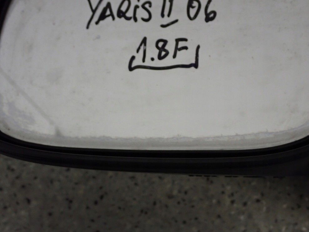 TOYOTA YARIS II 06-11 LUSTERKO LEWE EUROPA 5 PINÓW 1F8 3/10