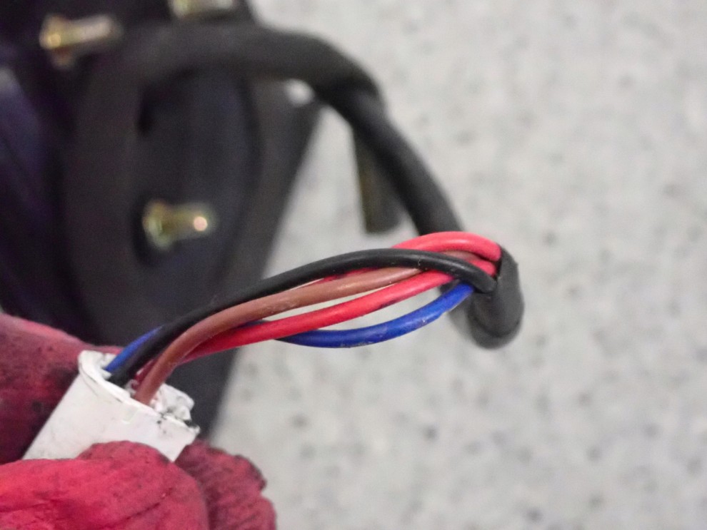 TOYOTA YARIS II 06-11 LUSTERKO LEWE EUROPA 5 PINÓW 1F8 4/10