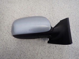 TOYOTA YARIS II 06-11 LUSTERKO PRAWE EUROPA 5 PIN 1F8 7/7 MINIATURA